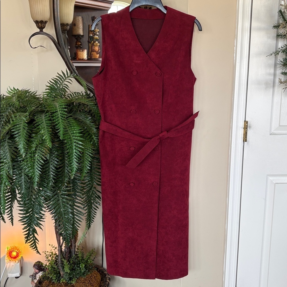 Vintage Ultrasuede Maroon Belted Sleeveless Dress Double-Breasted V-Neck ILGWU